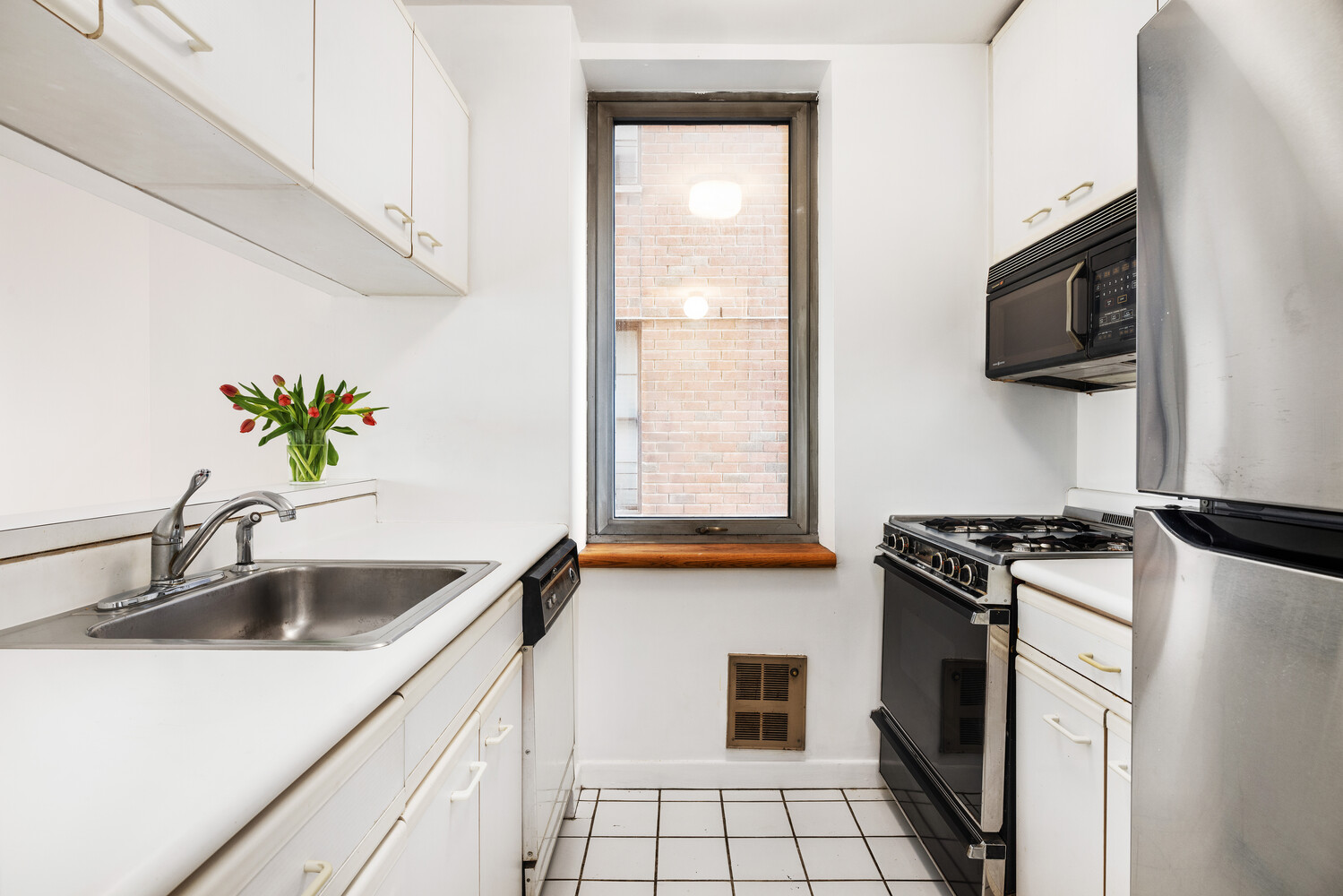 401 East 84th Street 5D Upper East Side New York NY 10028