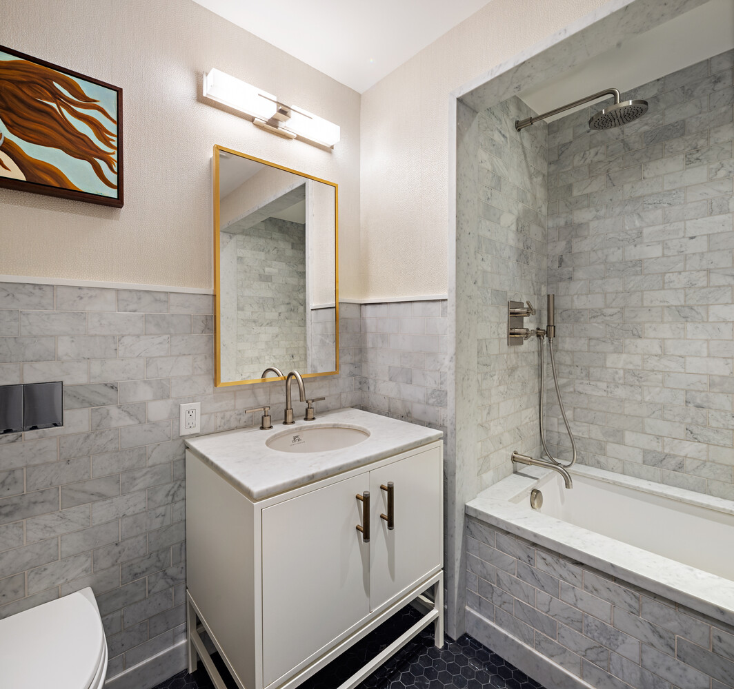 275 West 10th Street W. Greenwich Village New York NY 10014