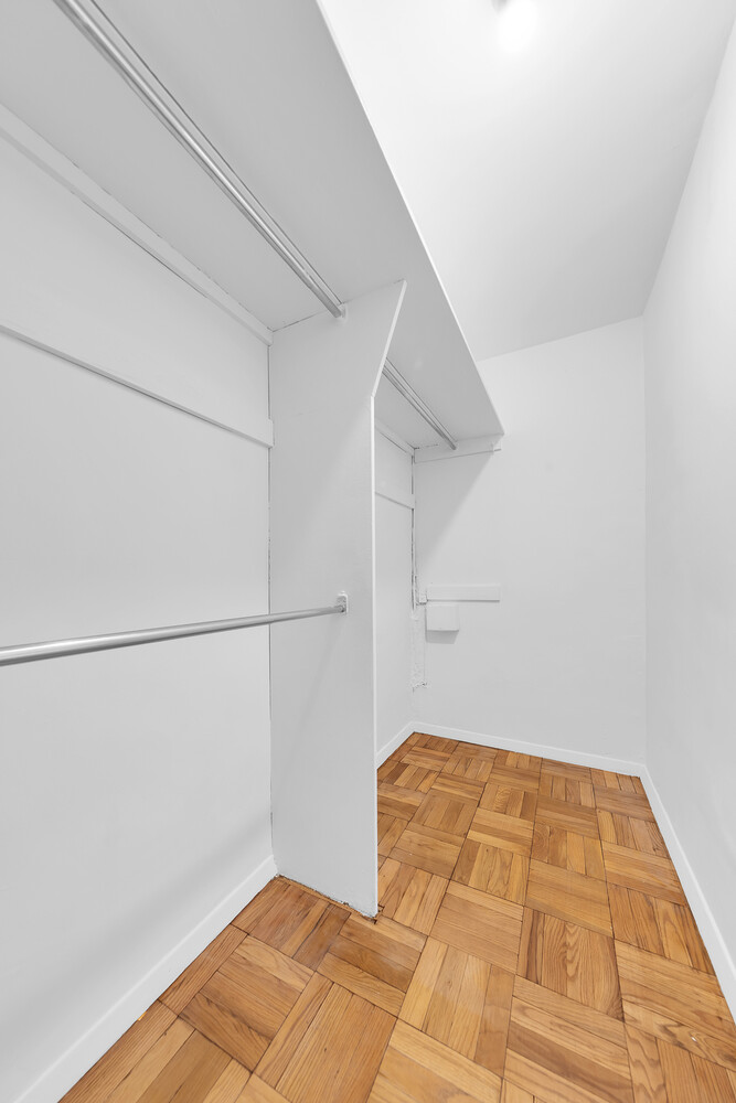 360 East 72nd Street B1408 Upper East Side New York NY 10021