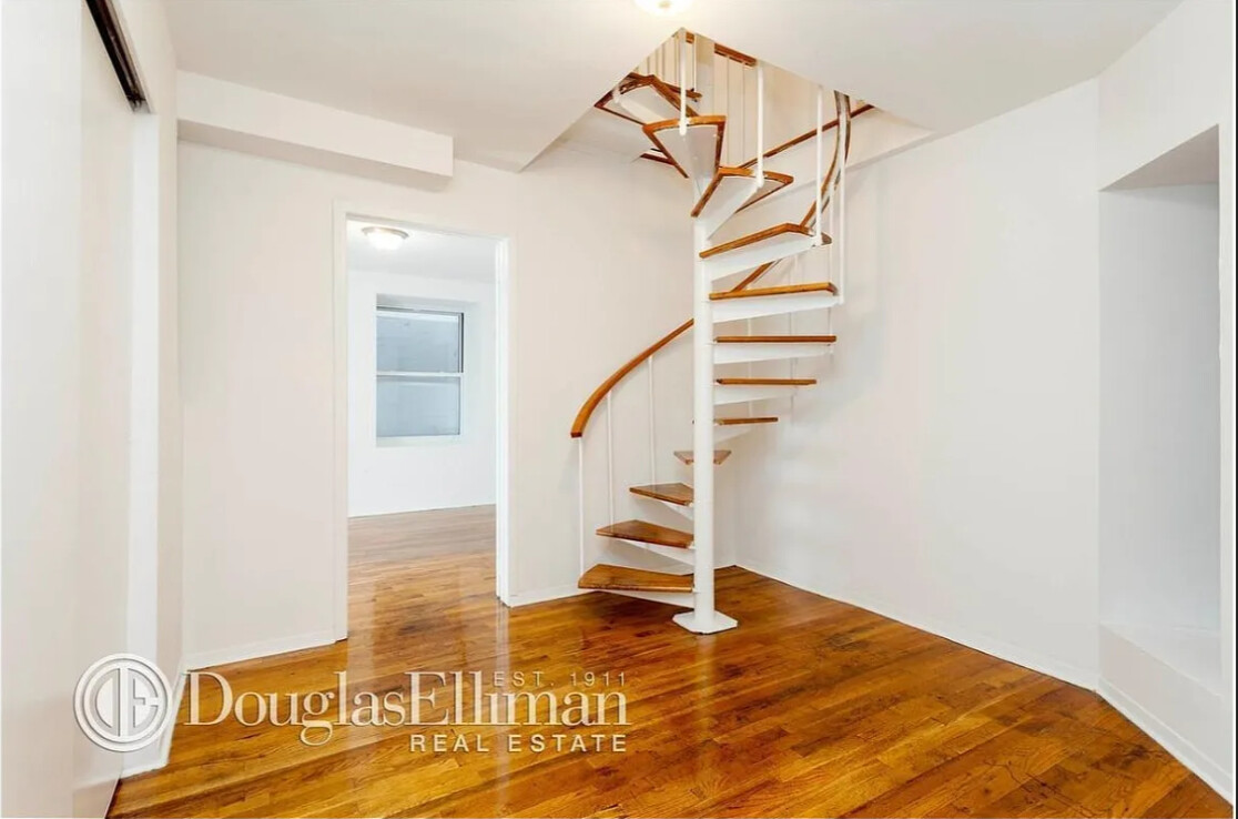 220 East 36th Street Murray Hill New York NY 10016