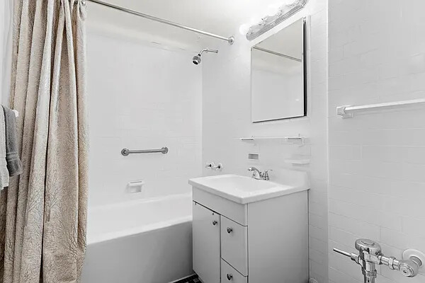 337 East 62nd Street Upper East Side New York NY 10065