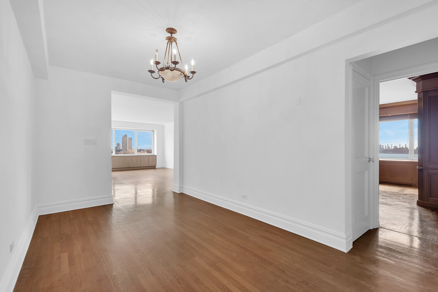 45 Sutton Place South 14F Sutton Place New York NY 10022