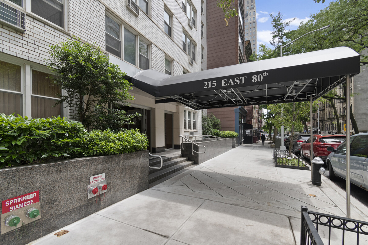 215 East 80th Street Upper East Side New York NY 10075