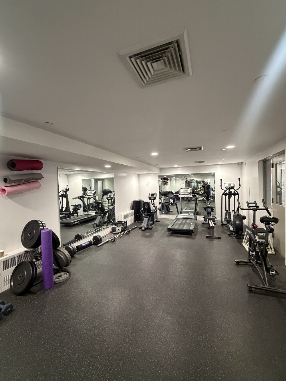 231 West 148th Street 4J West Harlem New York NY 10039