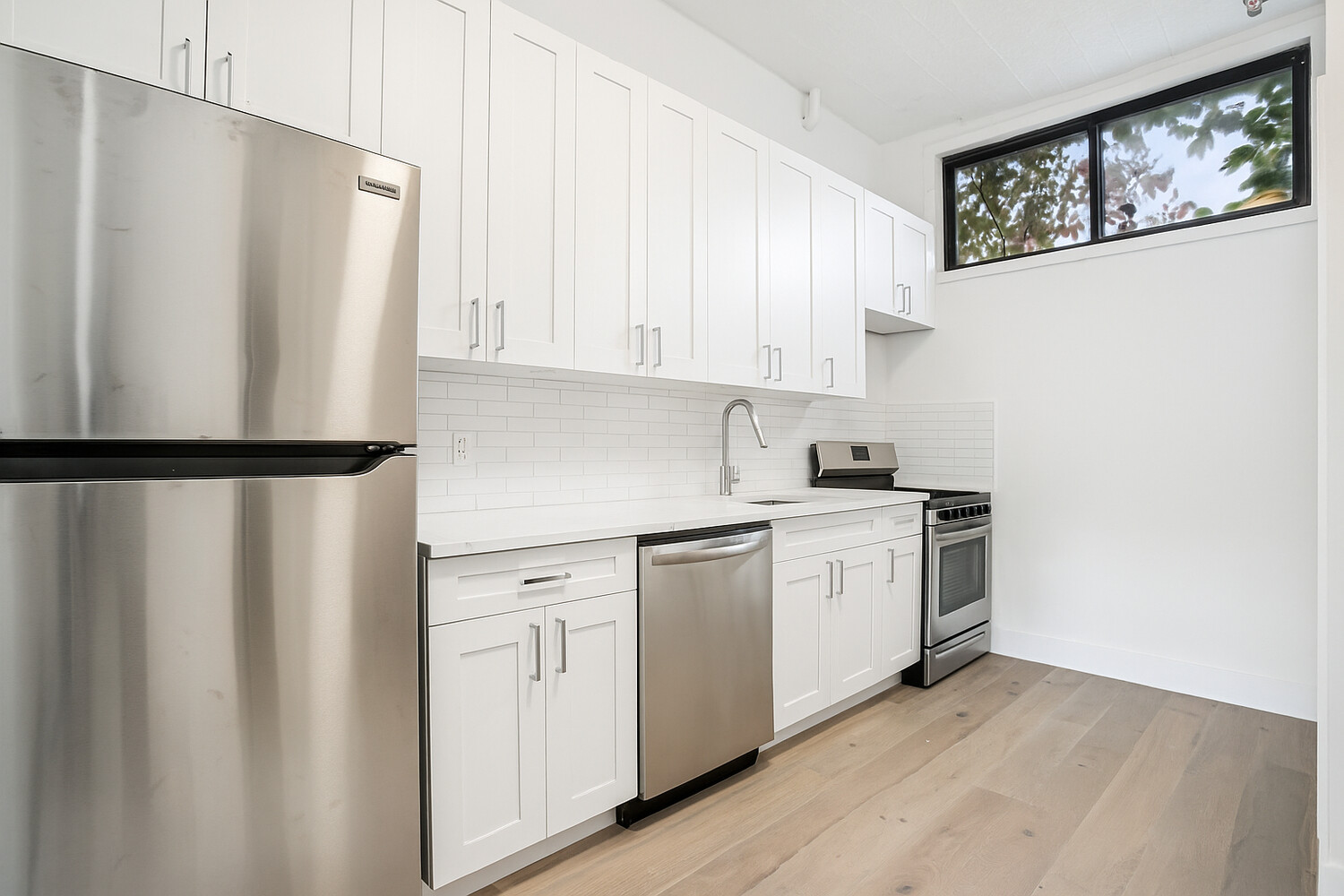 17 Thames Street East Williamsburg Brooklyn NY 11206