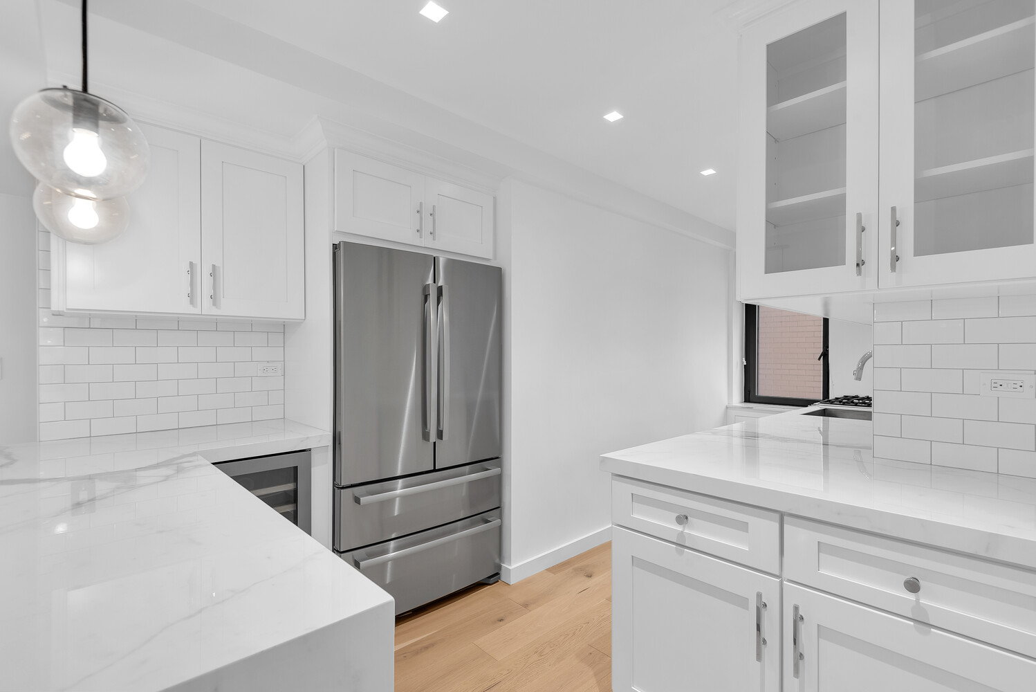 25 Sutton Place South 14A Sutton Place New York NY 10022