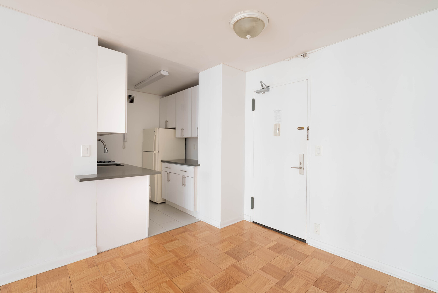 77 West 55th Street 4C Midtown West New York NY 10019