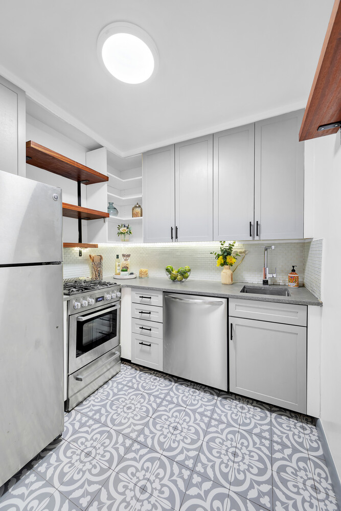 345 East 73rd Street 5E Upper East Side New York NY 10021