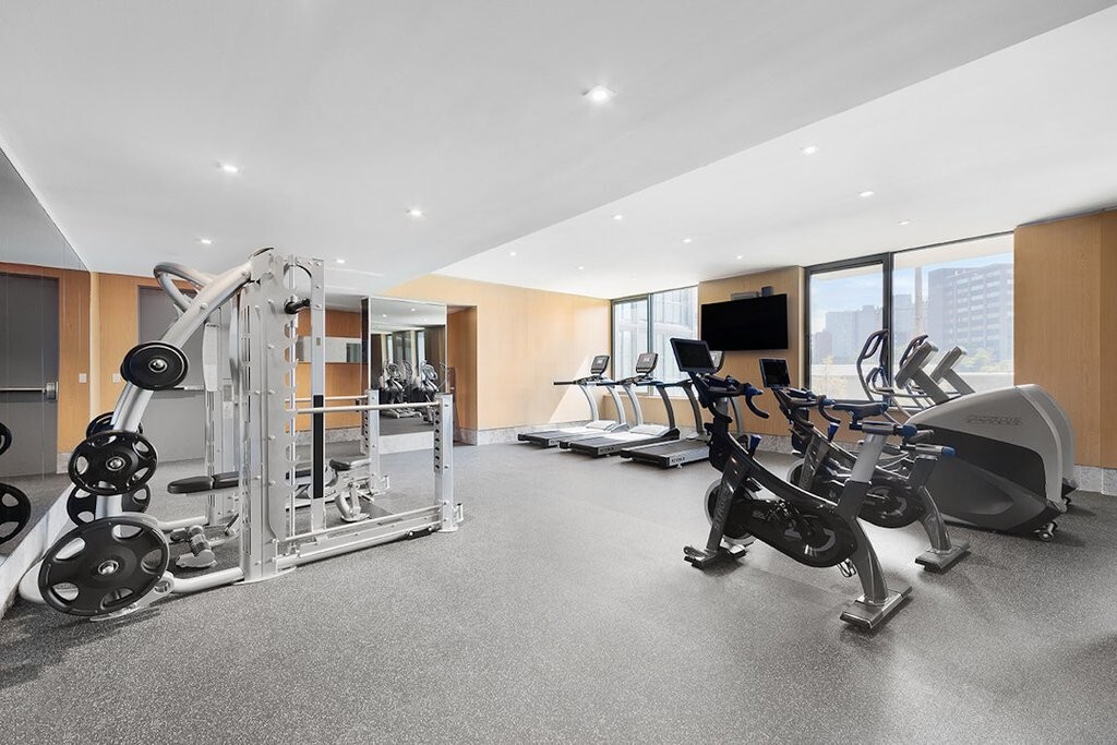 22-18 Jackson Avenue 608 Court Square Queens NY 11101