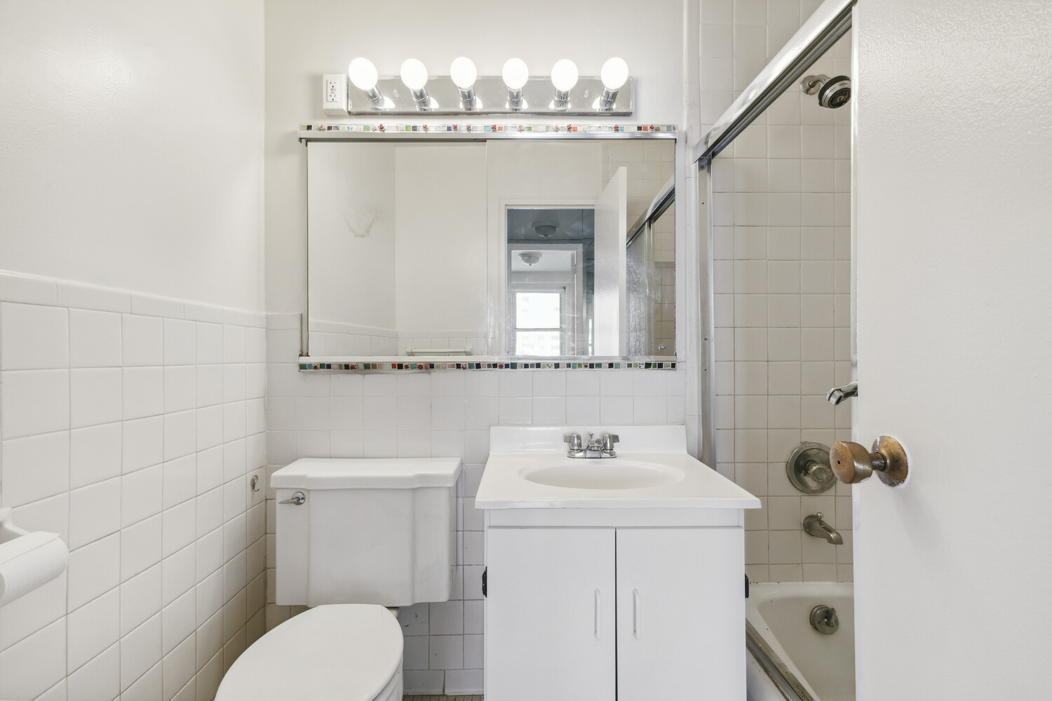 155 West 68th Street 1807 Lincoln Square New York NY 10023