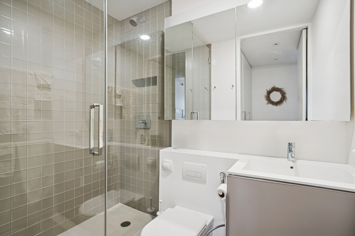 167 East 61st Street 24C Upper East Side New York NY 10065