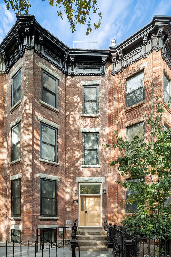 665 Degraw Street Park Slope Brooklyn NY 11217