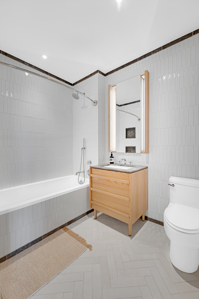 22-18 Jackson Avenue 608 Court Square Queens NY 11101