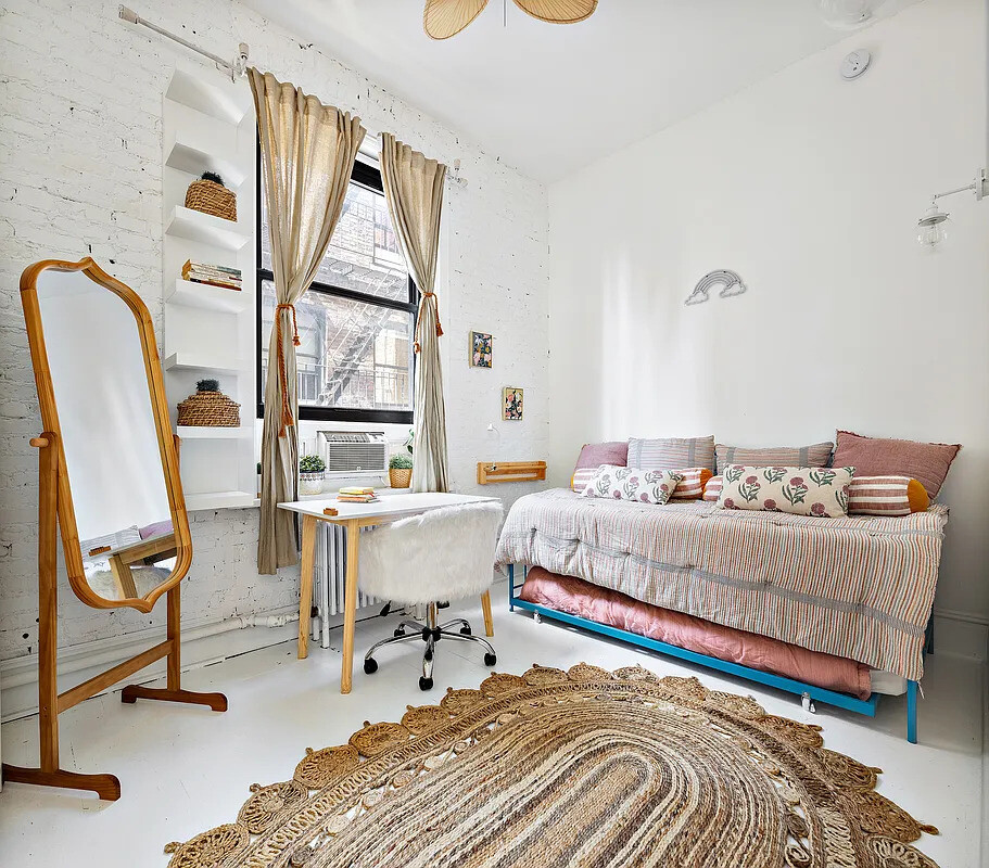 30 East 10th Street 8S Greenwich Village New York NY 10003