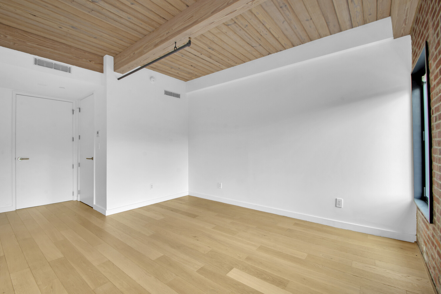 120 Java Street 4B Greenpoint Brooklyn NY 11222