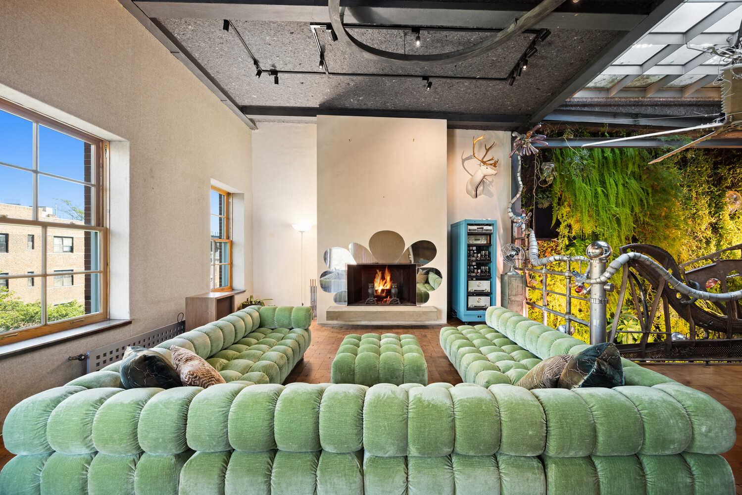 527 Hudson Street W. Greenwich Village New York NY 10014