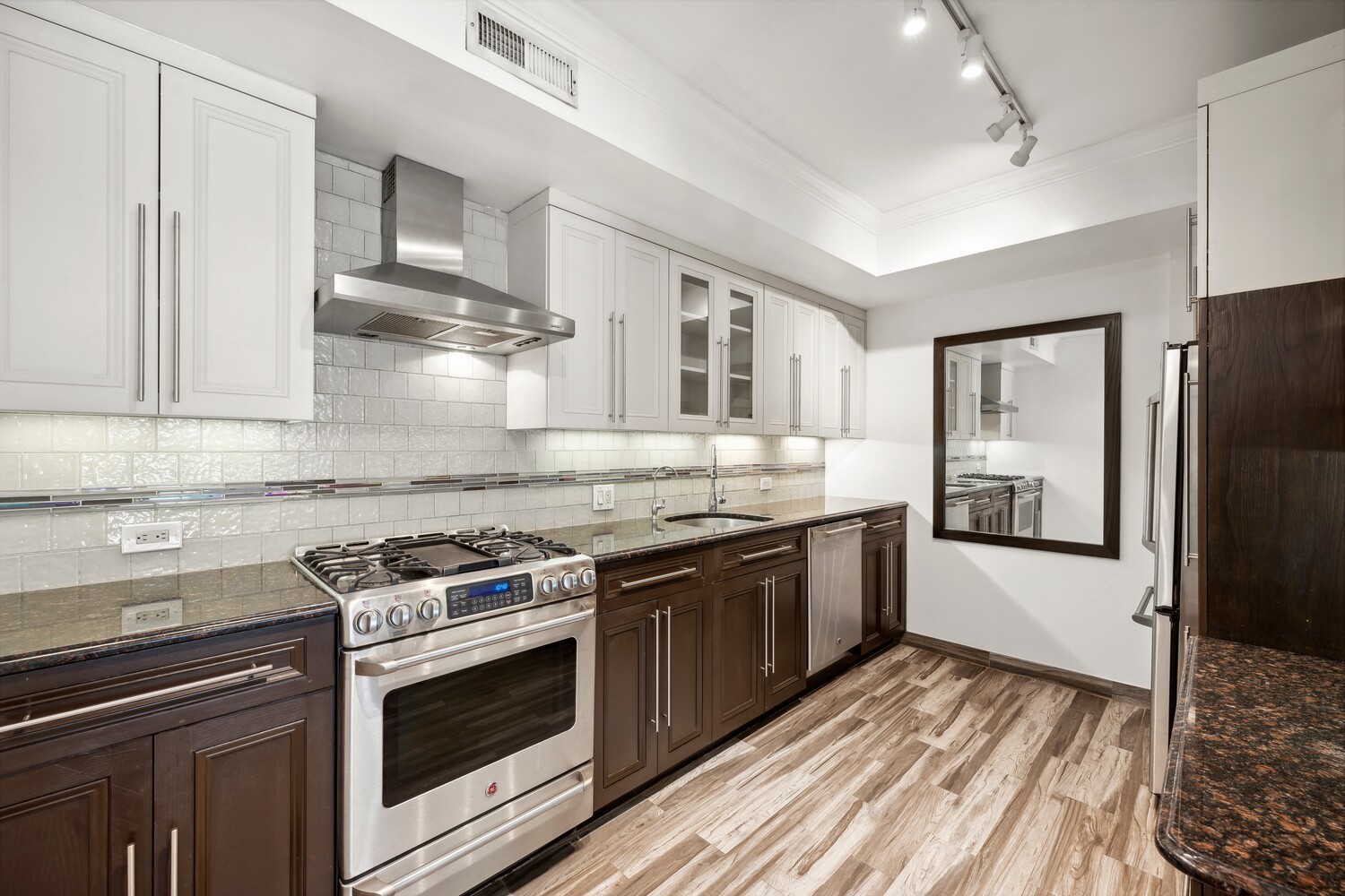 525 East 80th Street Upper East Side New York NY 10075