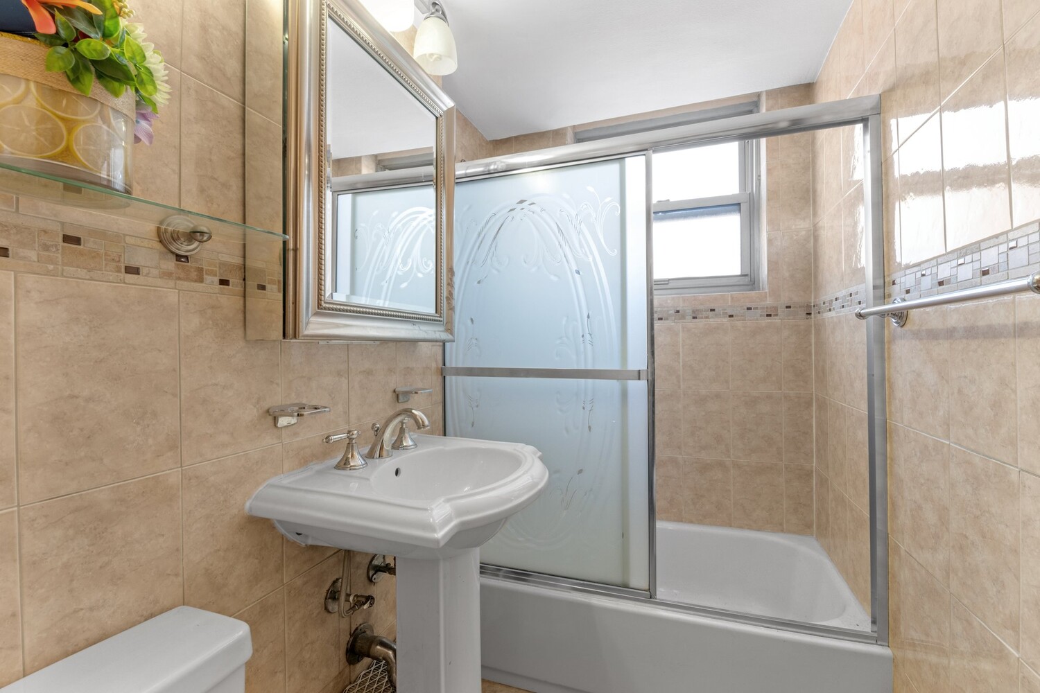 61-15 97th Street 5A Forest Hills Queens NY 11374