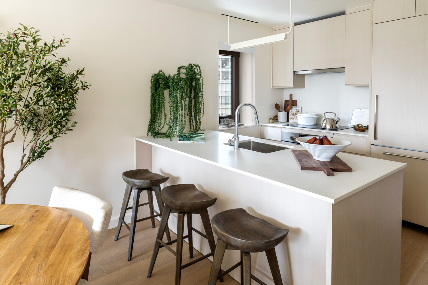 300 East 50th Street Turtle Bay New York NY 10022