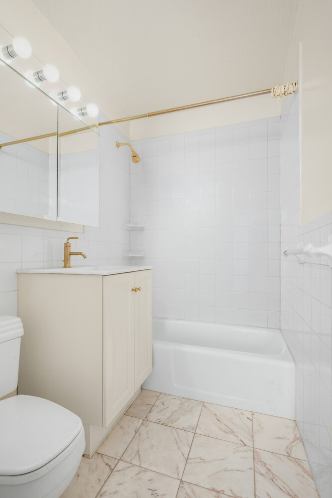 200 West 79th Street 17A Upper West Side New York NY 10024