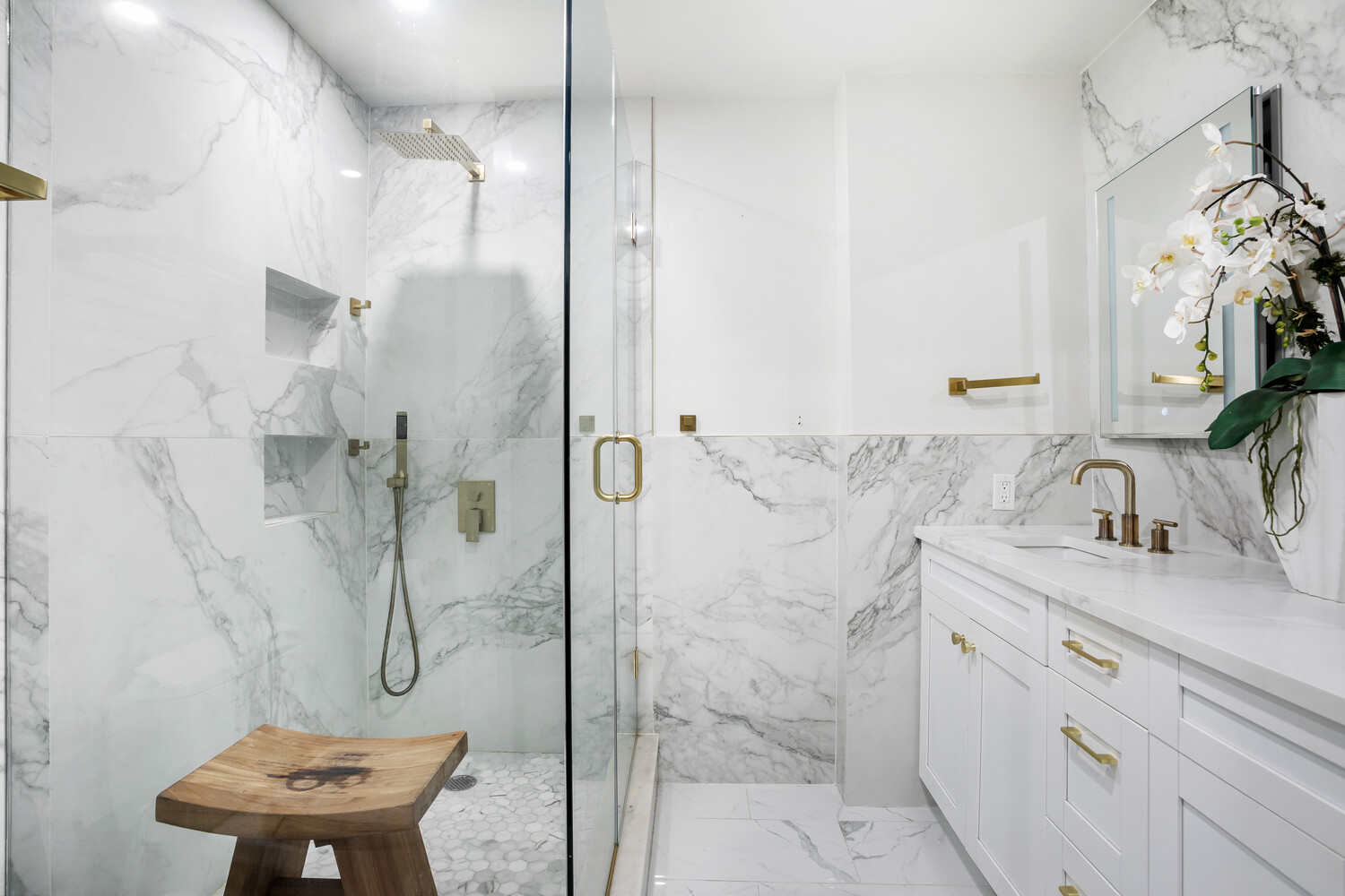 215 East 80th Street Upper East Side New York NY 10075