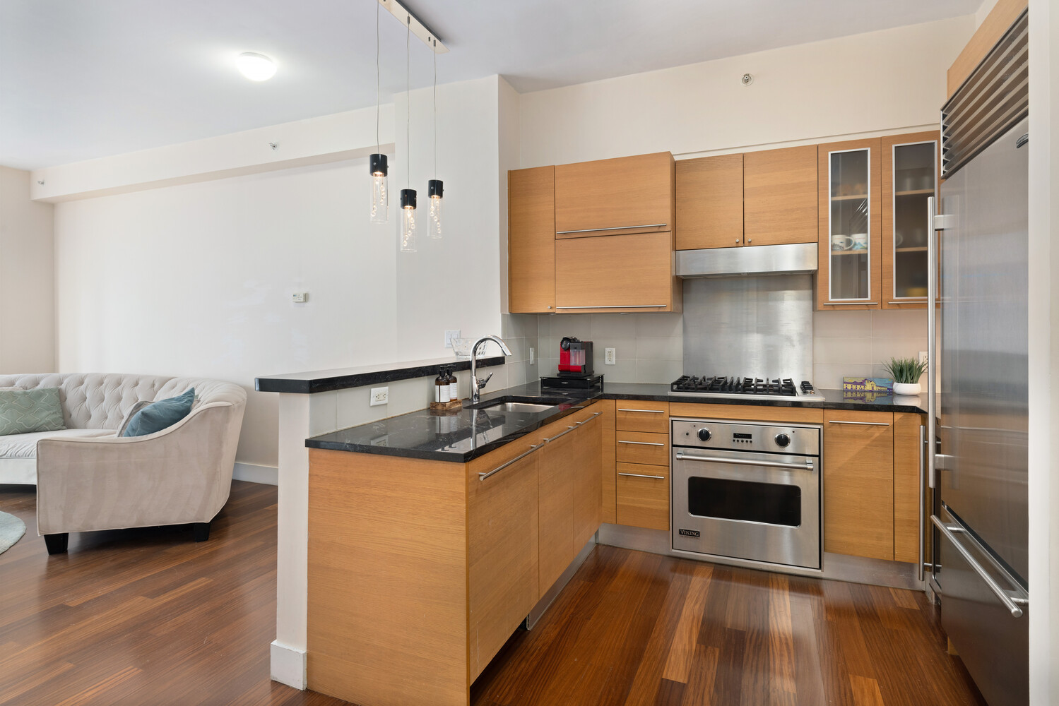 10 West End Avenue Lincoln Square New York NY 10023