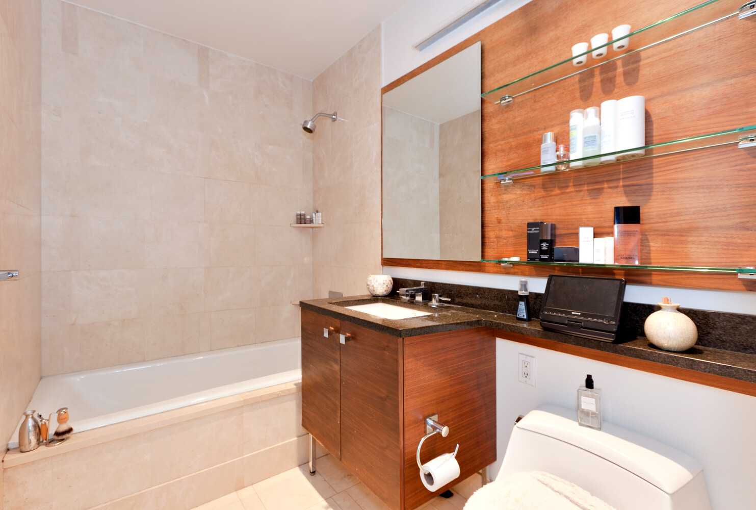 120 Riverside Blvd. 8V Lincoln Square New York NY 10069