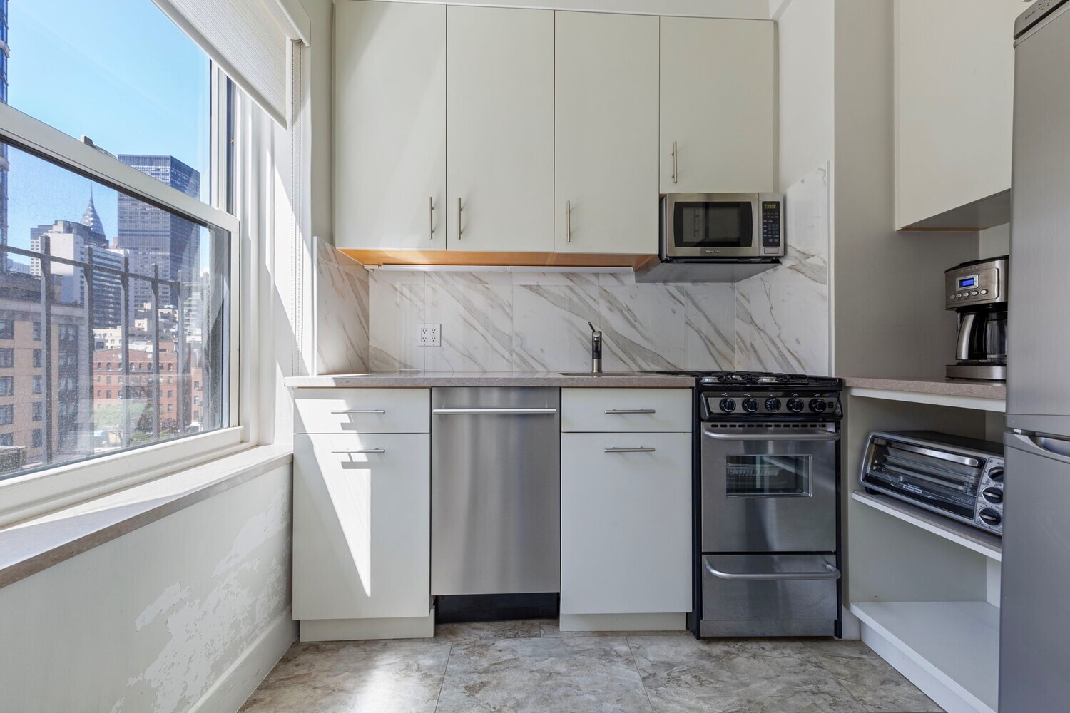 400 East 52nd Street 7J Beekman Place New York NY 10022