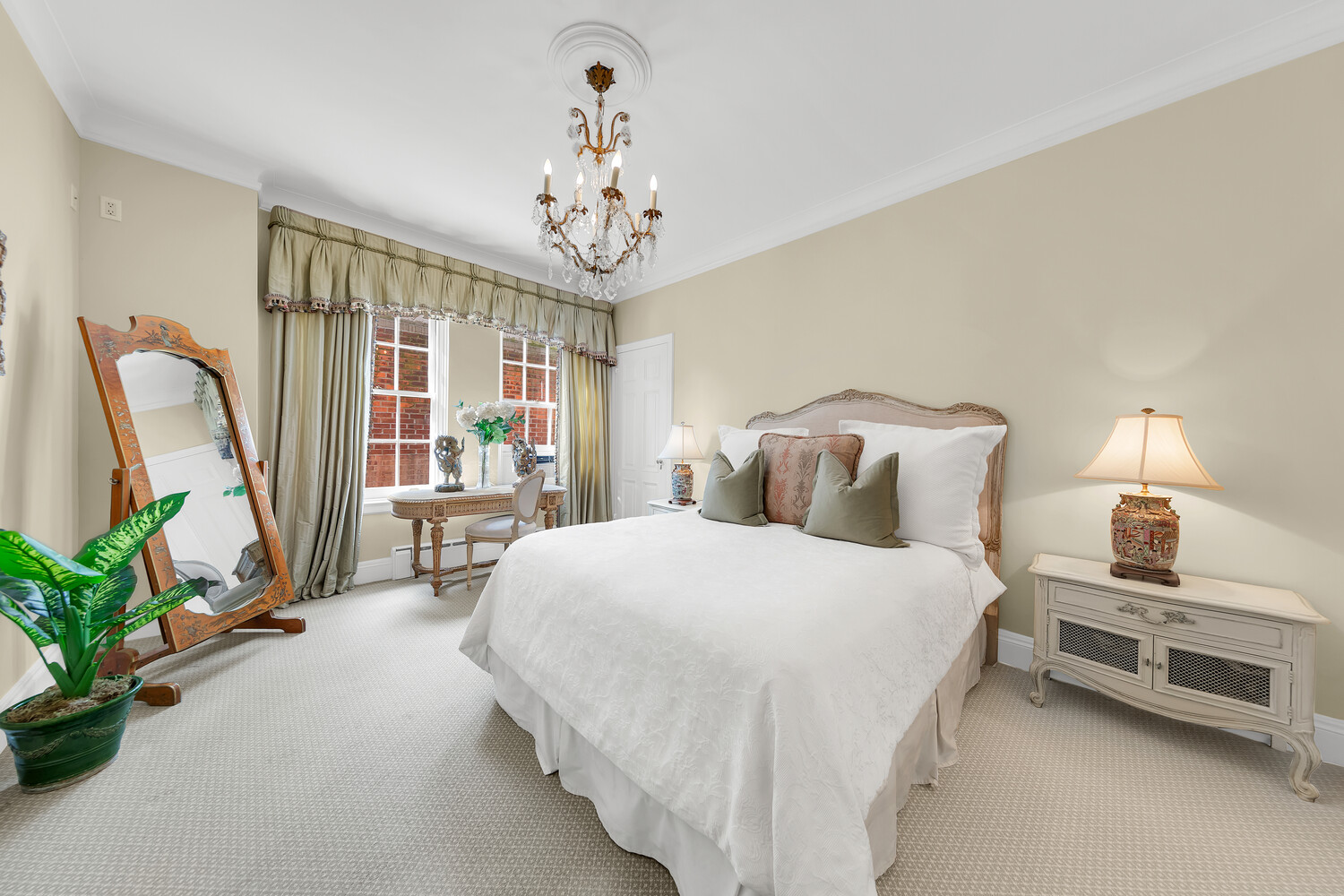 14 Sutton Place South 12F Sutton Place New York NY 10022