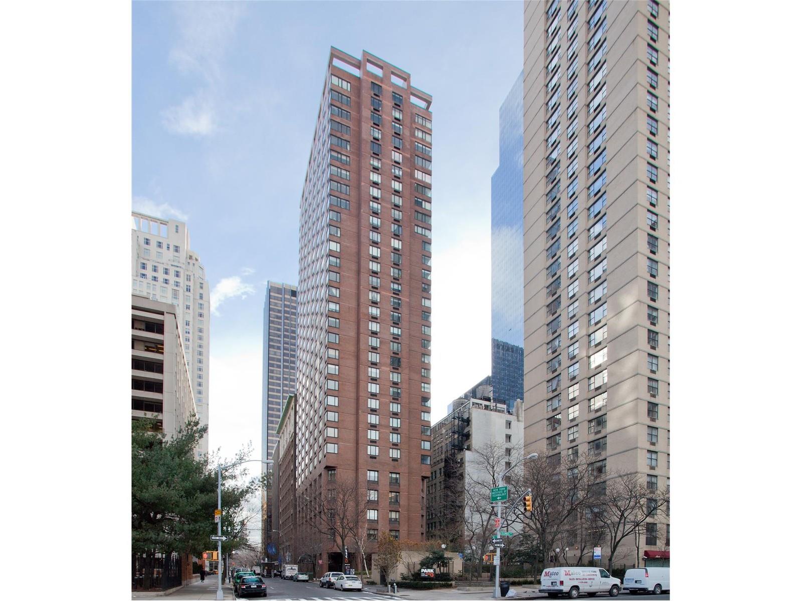 30 West 61st Street 21B Lincoln Square New York NY 10023