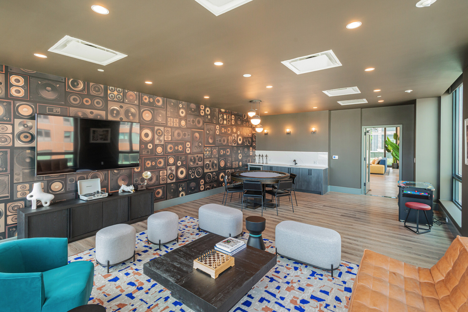 2319 Third Avenue East Harlem New York NY 10027