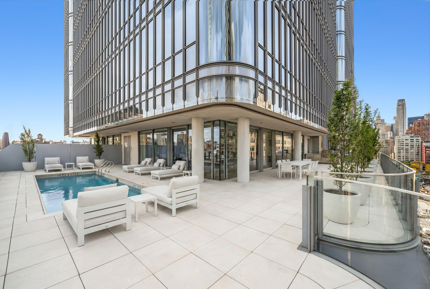 565 Broome Street N16A Soho New York NY 10013