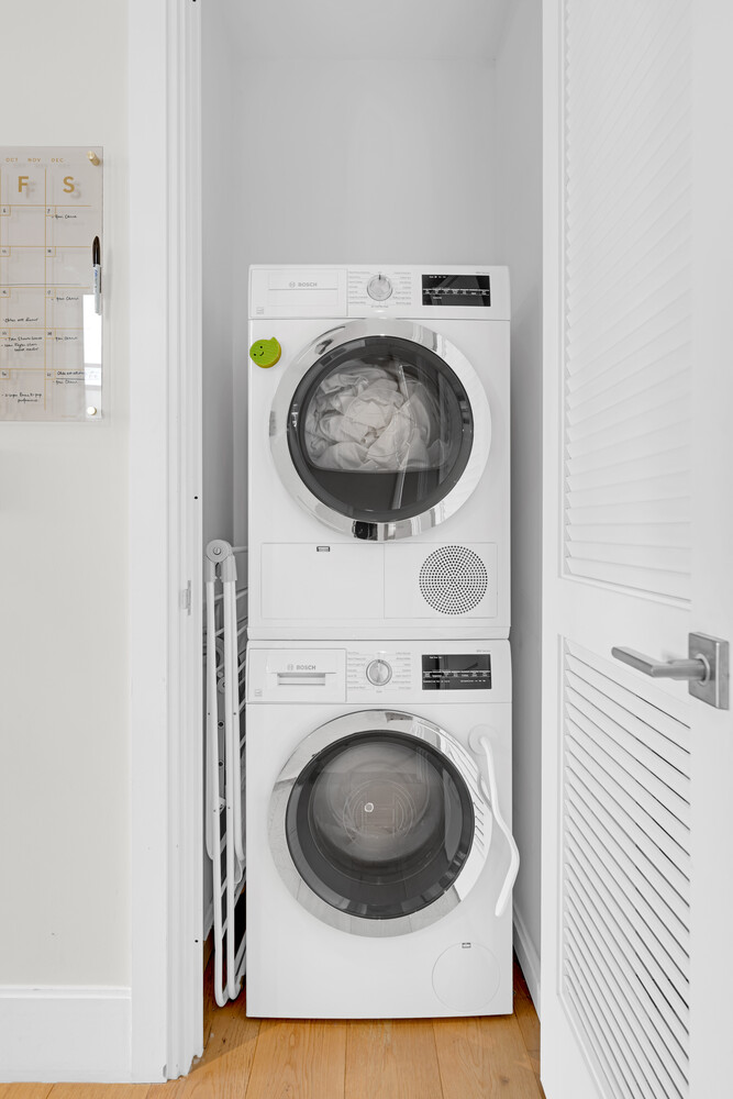 22-18 Jackson Avenue 608 Court Square Queens NY 11101