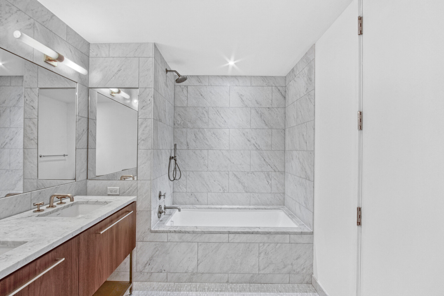 90 Furman Street N805 Fulton Ferry Brooklyn NY 11201