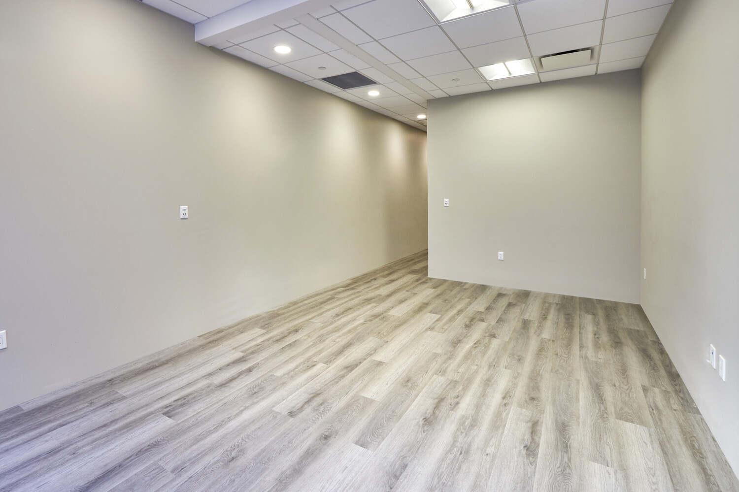 50 West 47th Street Midtown West New York NY 10036