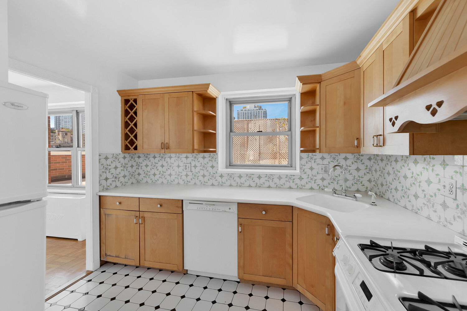 360 East 72nd Street B1408 Upper East Side New York NY 10021