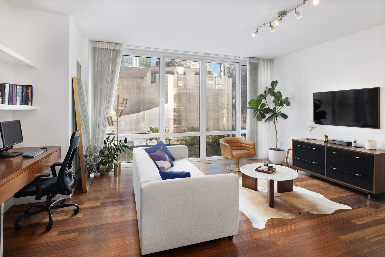 10 West End Avenue Lincoln Square New York NY 10023