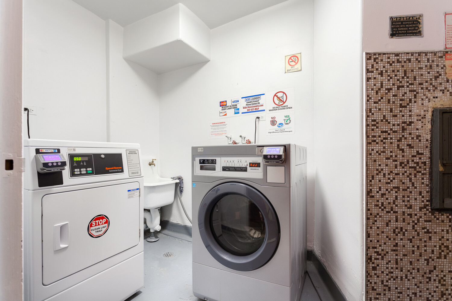 207 Ocean Parkway 1J Kensington Brooklyn NY 11218