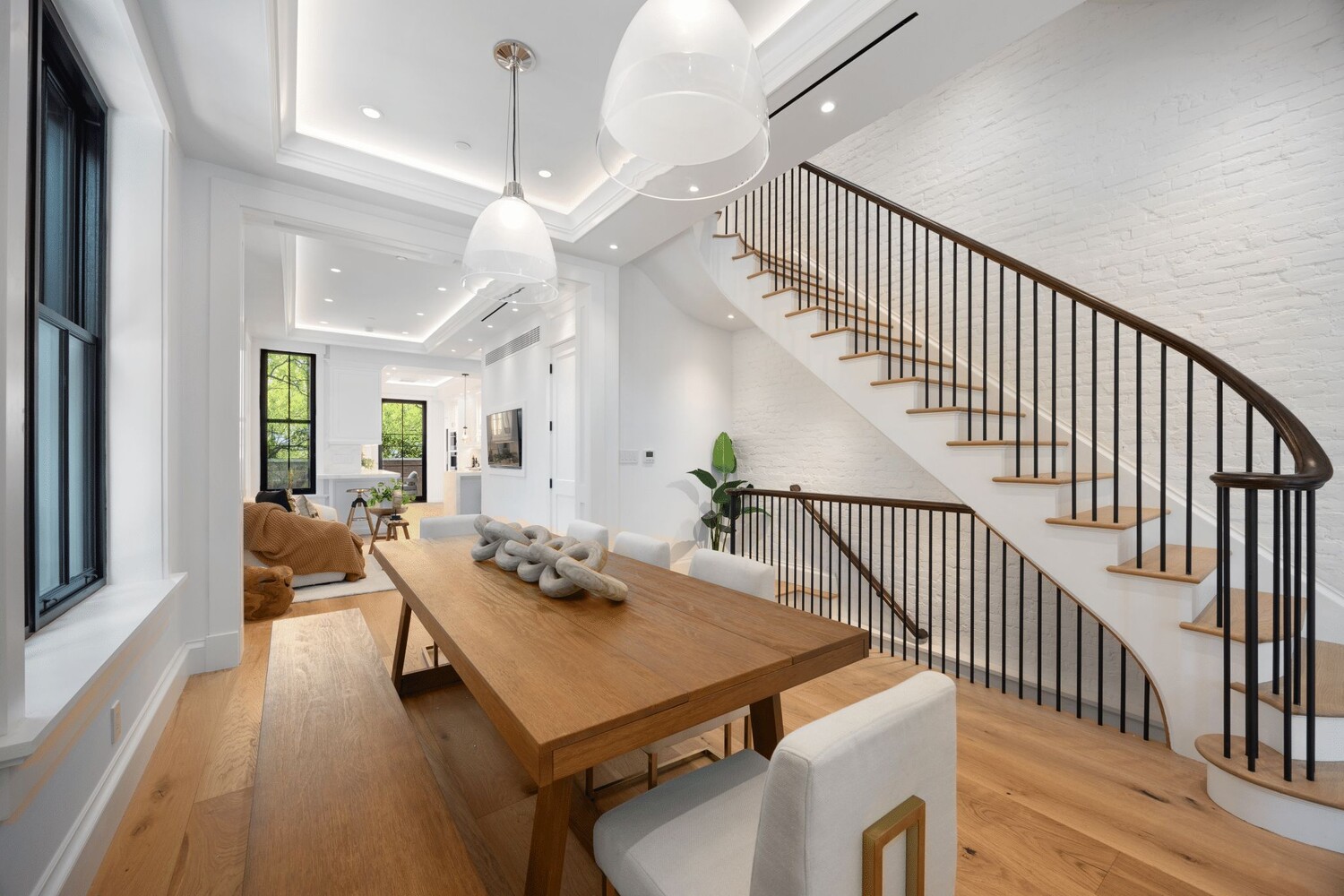 1341 Park Avenue East Harlem New York NY 10029