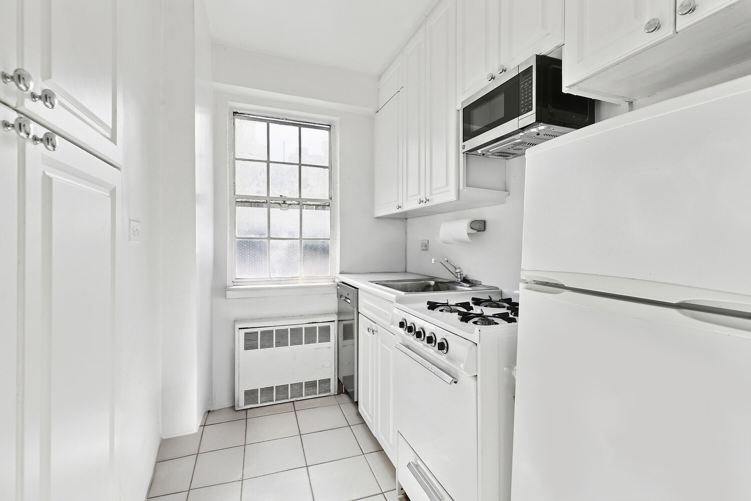 245 East 35th Street 4H Murray Hill New York NY 10016
