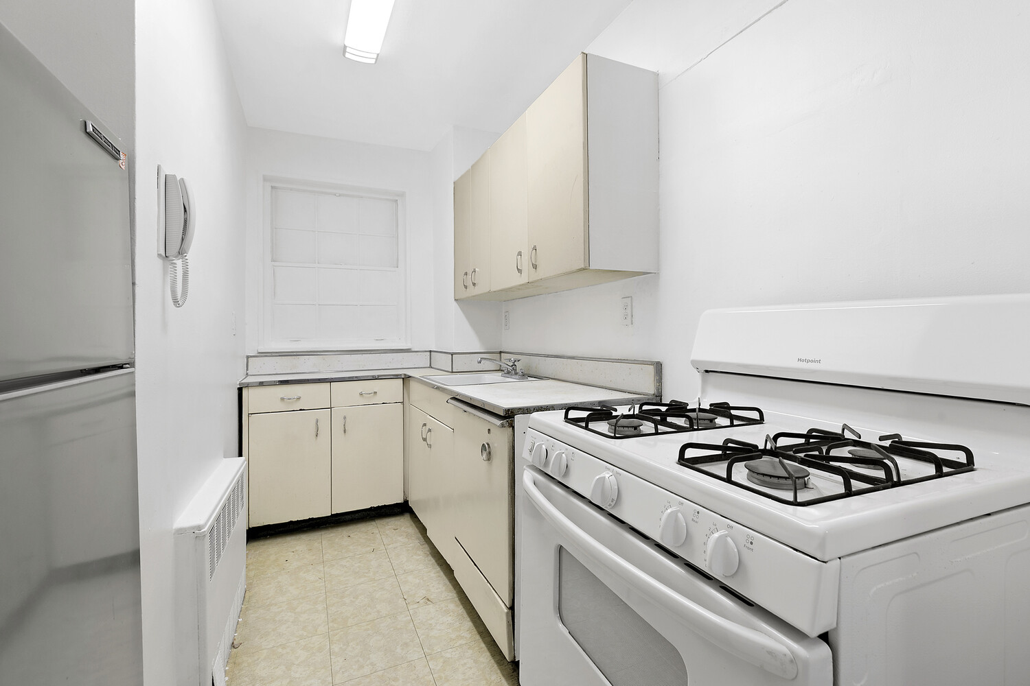 77 West 55th Street 10H Midtown West New York NY 10019
