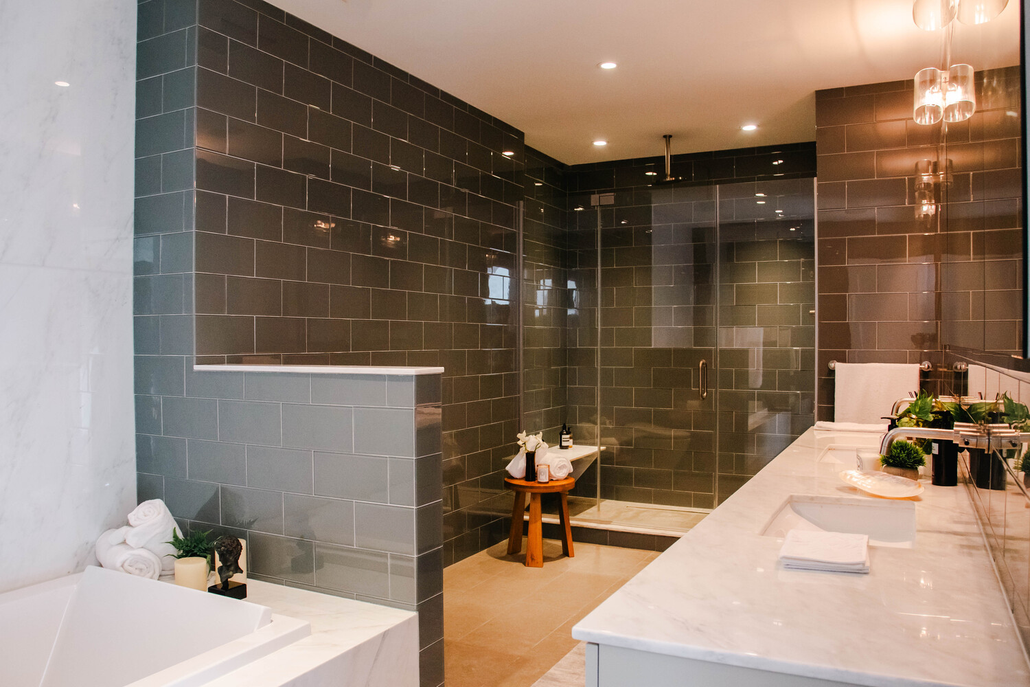 416 West 51st Street Clinton New York NY 10019