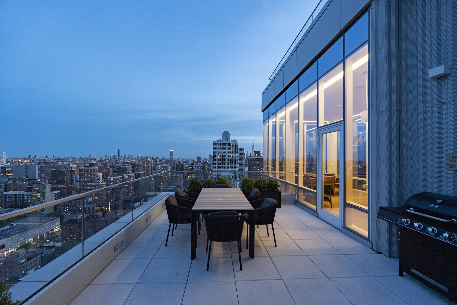 501 Third Avenue 25B Kips Bay New York NY 10016