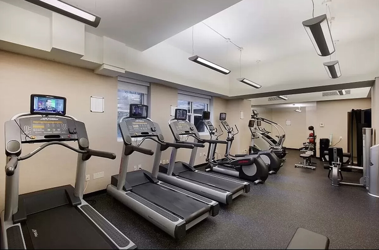155 West 68th Street 916 Lincoln Square New York NY 10023