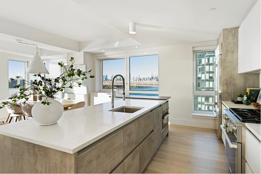 440 Kent Avenue Williamsburg Brooklyn NY 11249
