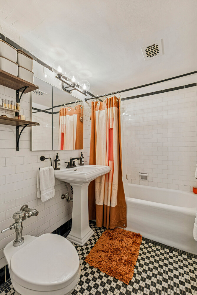 465 West 23rd Street 4G Chelsea New York NY 10011