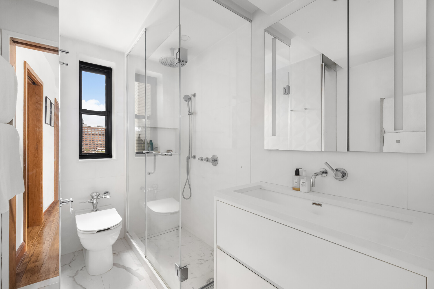 300 West 23rd Street 11N Chelsea New York NY 10011