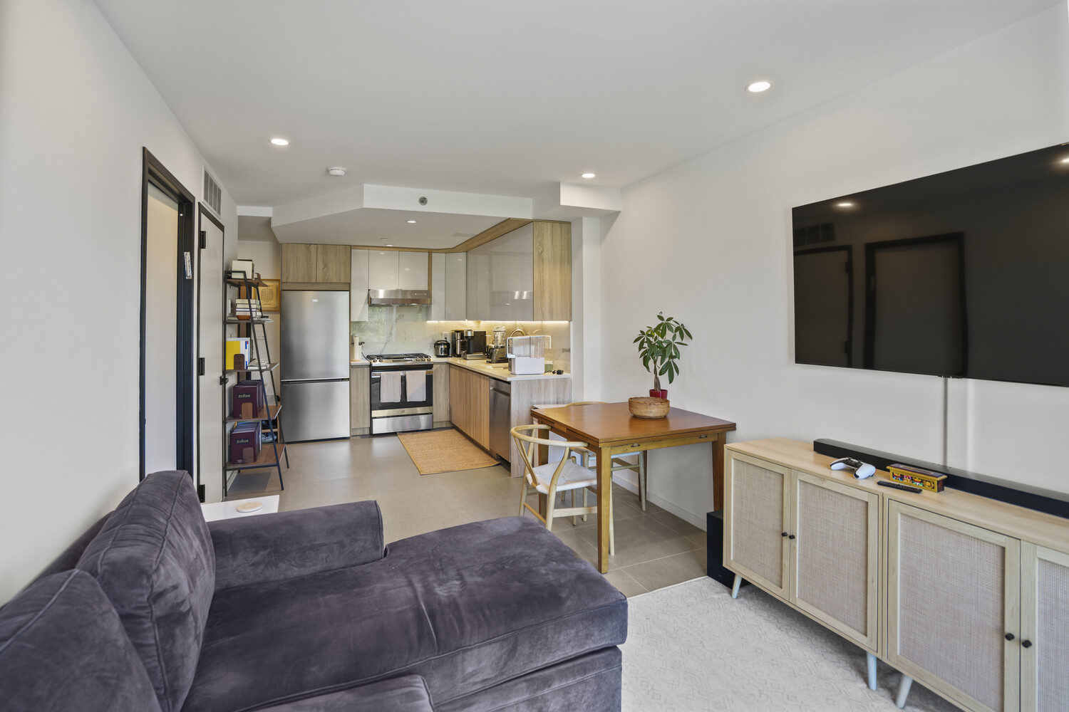82-77 116th Street 7F Kew Gardens Queens NY 11418