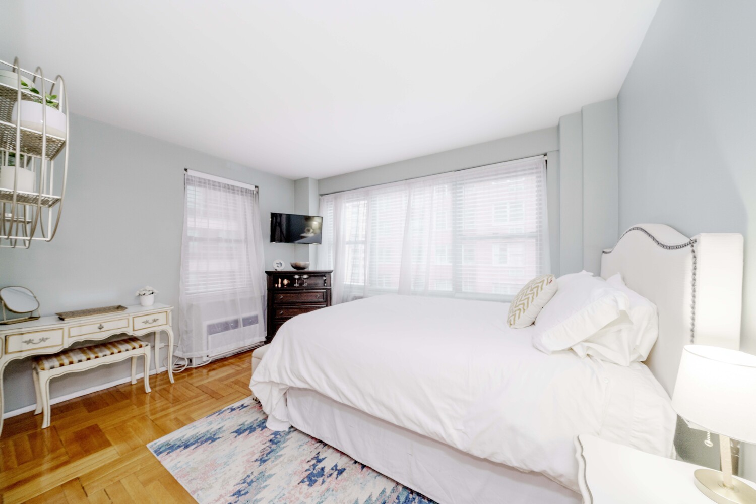 420 East 55th Street 9L Sutton Place New York NY 10022