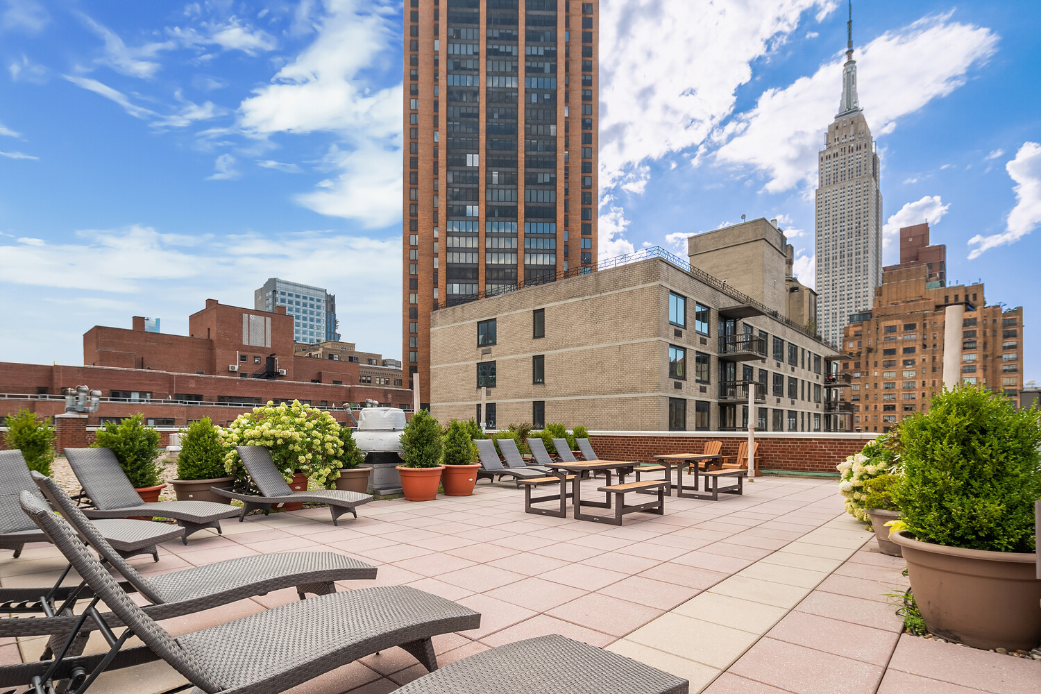 132 East 35th Street 12L Murray Hill New York NY 10016